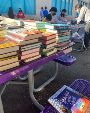 Lidya Jewett Instagram - helping put a library where there was none. 9000 books and beautiful murals. so so excited for the students at @cechs.asb in Compton.