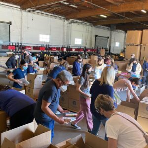 Lidya Jewett Instagram - 13,000 books. I love spending my Saturdays filling libraries with books for underserved schools in Los Angeles with @accessbooksca. link in my bio for more information on how to help.