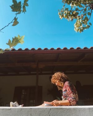 Lila Baklesi Instagram - Μια μέρα στα Αχούρια🧡

«ΣΤΑ ΣΥΝΟΡΑ»

@stasynora 
@starchanneltv 
Κάθε Κυριακή στις 20:50

Dir. @thomopoulosvasilis 
  @cubertmclie 

👗 @chrysa__varvag__ 
💄 @roy_botsakou 
🪮 @annasiozou