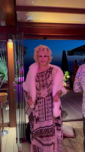 Lili Caneças Instagram - Fabulous birthday party, @ligia_modesto by @eventconceptbycm at Comporta Café👏👏🙋‍♀️