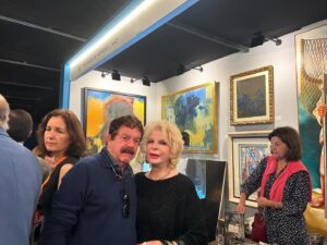 Lili Caneças Instagram - Encontros improváveis, na inauguração da Lisbon Art & Antiques Fair, LAAF, Portugal esteve presente neste acontecimento único, nesta foto com @quim.barreiros, um amante de Arte.