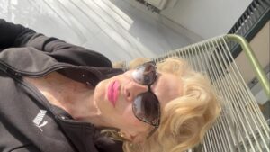 Lili Caneças Instagram - As coisas mais simples da vida são as melhores🌷💐🌷
