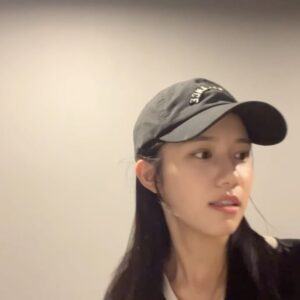 Lilian Zhang Instagram - 
