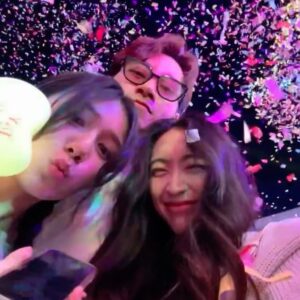 Lilian Zhang Instagram - -
💐🎶💖 幸福回憶錄
