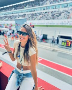 Liliana Santos Instagram - E a sensação que isto é ao vivo!!! Muito power! 💥 @motogp #moto #race #algarve #portimao