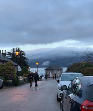 Lilly Aspell Instagram - The views from loch lomond. Family walks 💗 

#family #familywalk #lochlomond #love