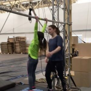 Lilly Aspell Instagram - Throw back to bars training for WW84 with @jessiegraffpwr and @fizzlewizz 

Super lucky to be surrounded by such incredible women.