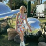 Lily Brooks O'Briant Instagram - Cosmic Desert 🪐✨🌵 • Missing Coachella weekend rn. Thank you so much @celsiusofficial & @cldstyle for inviting me to your Cosmic Celcius party last weekend! • Thank you so much @hellomolly for this beautiful dress 🩷 • • #coachella #celsius #cosmic #desert #hellomolly #fashion #festivalseason #festivalfashion