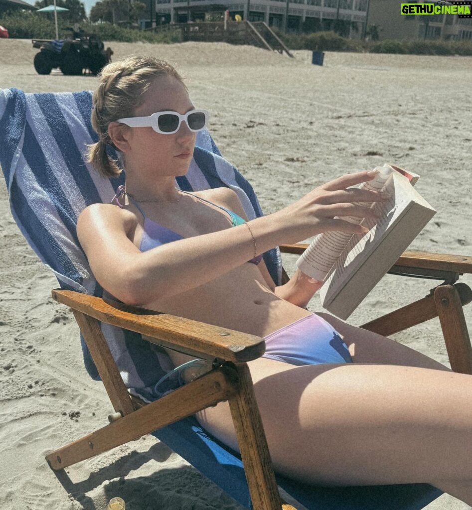 Lily Brooks O'Briant Instagram - summer preview ☀️💜 • • • bikini : @prettylittlething • #summer #summervibes #summerpreview #sunny #beach #beachlife #reading #readingonthebeach #beachday #book #booklover