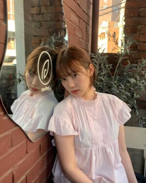 Lim Yu-bin Instagram - 날씨가 너무 좋잖아요!
天気が良くすぎて気持ちいい╰(*´︶`*)╯♡