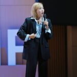Lim La-la Instagram - 삼육대 신입생 O.T 강연 다녀왔어요! 강연이라기 보다는 20대때 누구보다 치열하게 여러 우물을 파본 선배로서 이야기해주는 시간이었는데요~! 스무살의 임라라가 앉아서 듣는다는 생각으로 열심히 만들다보니 PPT가 52장이 넘어서🥹 정말 긴시간이었는데 초롱초롱하게 들어준 20대 청춘들 고맙습니다!🙏 언제나 응원할게요❤️ #임라라 #크리에이터 #삼육대 #신입생ot #강연 #청춘을응원합니다💛