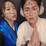 Lim La-la Instagram - 이도현과 김고은의 손톱을 먹다 만 엔조이커플ㅋㅋㅋㅋ 파묘 케이크 먹방 영상이 유튜브에 공개되었습니당🤤🎂 다들 영화 파묘 보셨나요?! 본 엔조잉들도, 안본 엔조잉들도 모두 재밌게 볼 수 있게끔 만들어봤어융😁 분장도 오랜만에 해서 메이크업하는 숏츠, 분장지우는 ASMR도 다양하게 준비했으니 기대 많이 해주세요!!❤️❤️ #엔조이커플 #파묘 #케이크 #먹방