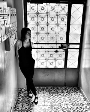 Linda Zervakis Instagram - Foto I like.

📷: @elissavet_patrikiou 

#schwarzweiss 
#thessaloniki 
#likeit
#phography