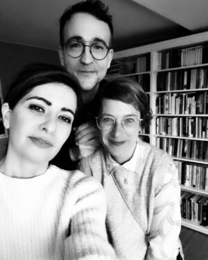 Linda Zervakis Instagram - Dankbar für diese Begegnung.
@thedanielschreiber 
@elissavet_patrikiou 

#guteleute
#gutebegegnungen