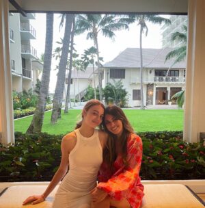 Lindsay Hartley Instagram - Happy 19th Birthday Isabella❤️🎊🦄🦋🎂 You are truly my blessing and my best friend. I’m so grateful for our relationship. I’m so proud of you. I love you. To many many more fantastic years of learning, loving, and living🌹🥰😌
@isabellahartley 🌺