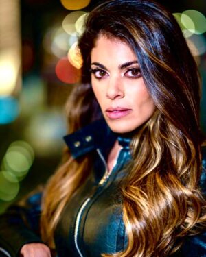 Lindsay Hartley Instagram - Happy Friday♥️ Have a blessed weekend.