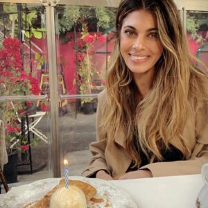 Lindsay Hartley Instagram - #aboutlastnight 
Thank you for the birthday wishes 🙏🏻🥳❤️ #happysunday
