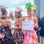 Lindsay Czarniak Instagram – Group effort! Derby humor  #JOTD #jokes #laugh #kentuckyderby #horseracing #horses #thoroughbred #thoroughbreds