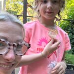 Lindsay Czarniak Instagram – One of my happiest places. Home. With my people. And all their honesty:) also we found a heart shaped leaf. My daughter always finds them #strawberries #garden #love #momlife