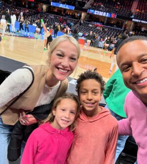 Lindsay Czarniak Thumbnail - 21.7K Likes - Top Liked Instagram Posts and Photos