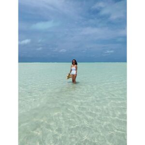 Lindsay Price Instagram - For whatever we lose ( like a you or a me) it’s always our self we find in the SEA. - E.E. Cummings