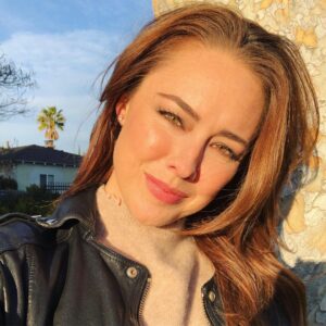 Lindsey McKeon Instagram - CATCHING THAT LAST BIT O LIGHT #sunset #eyes #saturdaynight #datenight