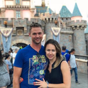 Lindsey McKeon Instagram - NO MATTER THE AGE... WE ALL HAVE A LITTLE DISNEY 🤴👑 👸 IN US! @disneyland #sundayfunday #disney #disneyland #adulting #couple #adventure