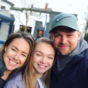 Lindsey McKeon Instagram - MERRY CHRISTMAS 🎄 EVE! FROM OUR FAMILY TO YOURS 😉 MAY WE BE GRATEFUL FOR ALL THAT WE HAVE AND NOT DWELL ON THE THINGS WE DO NOT. ⭐️ #thankful #christmas #blessings #peaceandlove