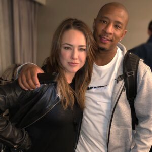 Lindsey McKeon Instagram - Loved catching up with @torreydevitto and throwing some attitude with @antwontanner2214 
#hurricanetaylor #eyecon3000 #othx #oth #treehill