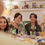 Lis Moreno Instagram - Hoy es el último episodio de Això no és Suècia @noessuecia en TV3 @som3cat ! Mientras aún sigue disponible la temporada completa en @rtveplay y próximamente estará estrenándose en otros países! No se la pierdan ☺️ @nanouk_films @funicularfilms 📸 @kikupinol