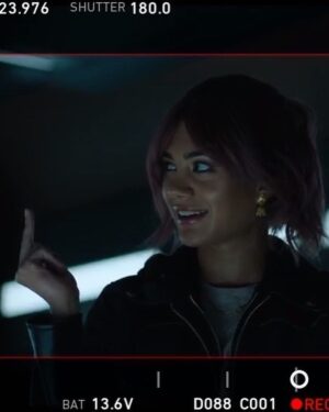 Lisa Ambalavanar Instagram - Messy dump 🩷🖤💜 Titans season 4 on Netflix now.