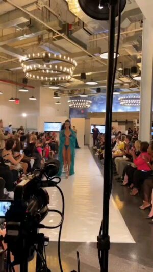 Lisa Nicole Cloud Instagram - Slay in Classy Kind of Way. 
BE FABULOUS IN A LISA NICOLE!

#LISANICOLECLOUD #LISANICOLECOLLECTION #NYFW
#nyfw22 #fashiondesigner #fashionismypassion #fashioniswhatido

Video: @markgonpoint 
Fashion Production: @nycliveatfashionweek