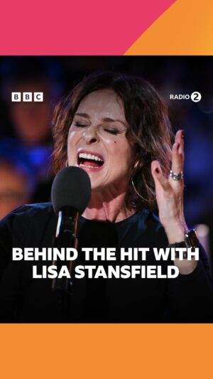 Lisa Stansfield Instagram - Lisa Stansfield takes us behind her hit Change! 🧡

#R2PianoRoom listen on BBC Sounds | Watch on BBC iPlayer