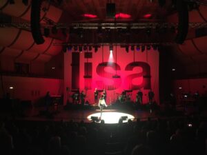 Lisa Stansfield Instagram - Music venues will be the last places to be able to open safely. Without government support, and a clear plan, hundreds of venues, festivals and businesses will close - permanently. We need the government to listen. #LetTheMusicPlay #SaveOurVenues