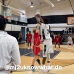 Lisa Leslie Instagram - I think you guys might be right! It’s in MJ’s DNA! He’s working😤😤😤😤 I need my prayer warriors to pray a covering over my baby 🙏🏾🙏🏾🙏🏾🙏🏾🙏🏾 @mj2uknowwhatido Class of 2029 6’0ft.