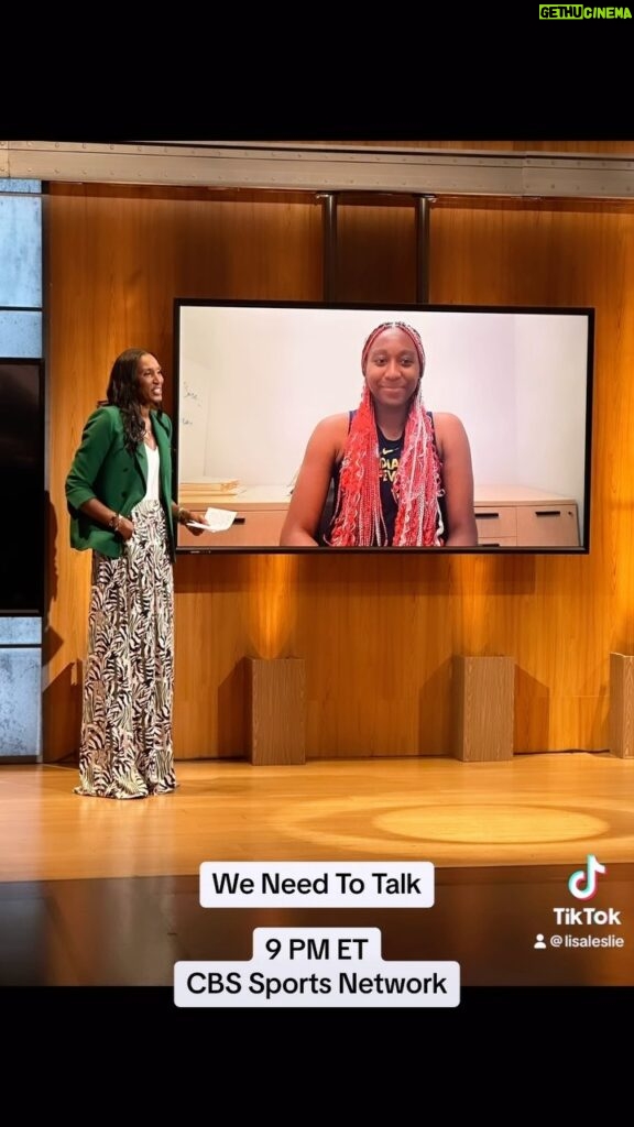 Lisa Leslie Instagram - Catch @weneedtotalk tonight 9PM EST! Catch my interview with the awesome @aliyah.boston And yes, I’m still celebrating my birthday 😜 #FamilyFirst♥️