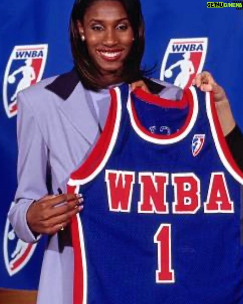 Lisa Leslie Instagram - Wishing all of the ladies of the @wnba the best season yet! From day 1 to now, the league has grown by leaps and bounds. I know I speak for most of the former players when I say… We Could Not Be More Proud!!! Go kick butt and be amazing🏀 #WNBA2024