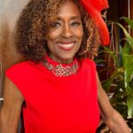 Lisa Leslie Instagram - Happy Mother’s Day from my family to yours!! My mom has fought and survived stomach cancer! She’s thriving and getting better everyday! We took her on a Mother’s Day get away and as you can see… she loved every minute!!! Happy Mother’s Day to all you amazing MOTHERS out there! I’m cherishing every moment with mine❤️❤️❤️❤️❤️❤️🙏🏾🙏🏾🙏🏾🙏🏾🙏🏾 #DenimDinner #luncheon #Poolside #OrlandoVibes🌴🌴🌴🌴🌞🌞