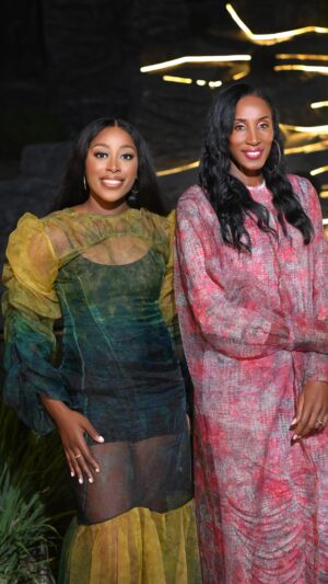 Lisa Leslie Instagram - brought my big sis to the motherland 🇳🇬✨