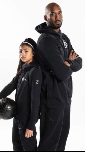 Lisa Leslie Instagram - Happy 18th heavenly Birthday  Gigi!!! Mambacita Forever!!!🦋🦋🦋🦋🤍🖤🤍🖤 #PlayGigisWay  #Nike Family🔥🔥🔥🔥🔥
Thank you @vanessabryant ♥️♥️♥️😘😘😘