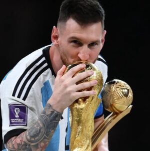 Lisette Morelos Instagram - Felicidades @leomessi #argentina🇦🇷 #argentinacampeon #woldcup #qatar2022 😍🇦🇷🇦🇷🇦🇷🇦🇷