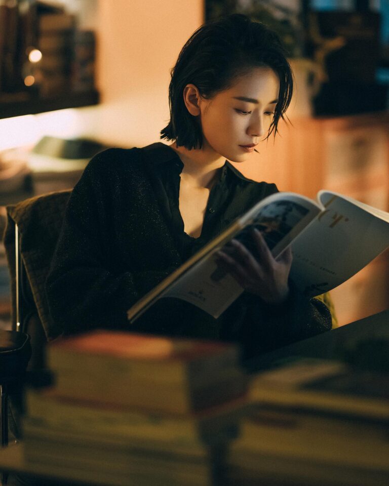 Actress Liu Yase HD Photos and Wallpapers October 2023