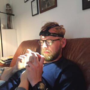 Live Nelvik Instagram - Mitt menneske i livet har bursdag. 
Gratulerer med 40-årsdagen, og takk for at du passer på meg, børnen og beina mine. Enten de har flis eller er gravide.
Jeg ELSKER deg. (Også her på internett så alle kan se det. Vet du liker sånt)
@toresagen
