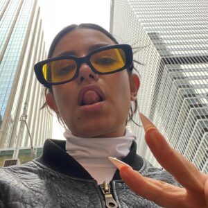 Liyah Dia Instagram - Home alone 🏙