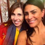 Liz Gallardo Instagram - #DiadeReyes con estos mujerones! @elizabethguindi @pedretgina @vicky.araico Nos faltaron varias pero siempre están presentes en especial nuestra florecita real @la_rebeccajones Las extrañamos hermanas #florecitasrockeras Nuestra amistad continúa……… @alejandraleytv @ximenaayala @taliia_marcela Gracias @vicky.araico querida por invitarnos a tu hermoso hogar……… #doñaflorysusdosmaridos @televisa