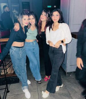Liza Sarkar Instagram - 💕