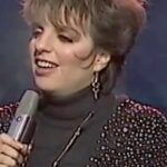 Liza Minnelli Instagram - This #WorldPianoDay watch the iconic @officiallizaminnelli performing Irving Berlin’s ‘I Love A Piano’ in 1986 on UK TV chat show Aspel & Company 🎶 #LizaMinnelli #IrvingBerlin #ILoveAPiano