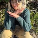 Lizzie Armanto Instagram - Got to hang & skate @Grossosucks local spot w/ @vans. Old meets Knu!🏁