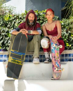 Lizzie Armanto Instagram - It’s surreal to skate pools w/ one of the pioneers of pool skating– @thetonyalva1957 was there when it all began, & he’s still ripping today. 📸 @mrzzz