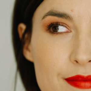 Loan Chabanol Instagram - RED is my favorite lipstick color 💄 Check out full make up tutorial on @welovecoco  with make up artist @nicolewalmsley using :  LES 4 OMBRES EYESHADOW IN CANDEUR ET EXPERIENCE
STYLO OMBRE ET CONTOUR IN ELECTRIC BROWN
LE CRAYON YEUX EYE DEFINER IN BRUN – TEAK
DIMENSIONS DE CHANEL MASCARA IN NOIR
LE CRAYON LEVRES LIP PENCIL IN ROUGE TENDRE
ROUGE ALLURE INK IN CHOQUANT
JOUES CONTRASTE POWDER BLUSH IN EVENING BEIGE
BAUME ESSENTIEL IN TRANSPARENT
LA PALETTE SOURCILS BROW DUO IN MEDIUM #welovecoco #workingwithchanel #makeuptutorial #chanelbeauty #chanel #lipstick #redlips #makeup @chanel.beauty